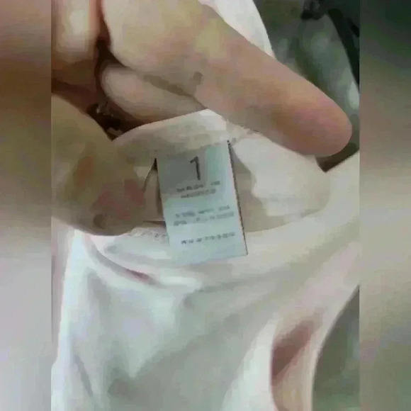 Chicos buttery soft pale pink tank top size 1 - Picture 5 of 5